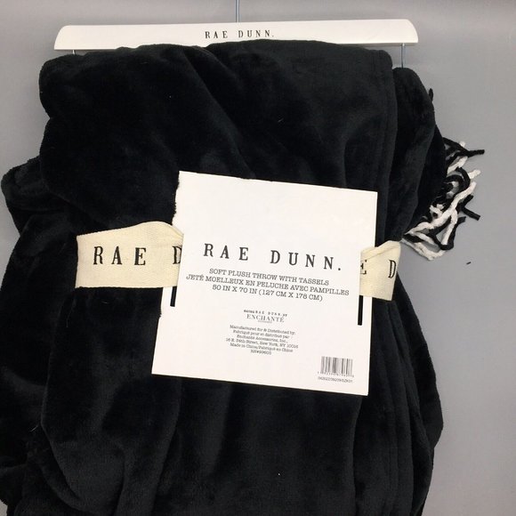 Rae Dunn Halloween FRIGHT NIGHT Fleece Throw Blanket Tassels Spiderwebs 50x70 - Picture 5 of 7